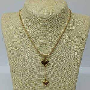 Stainless steel necklace , New with tags , Color gold